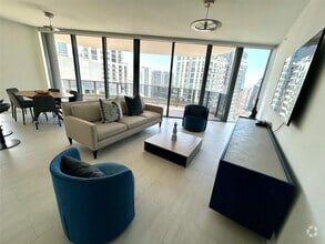 Building Photo - 1000 Brickell Plaza
