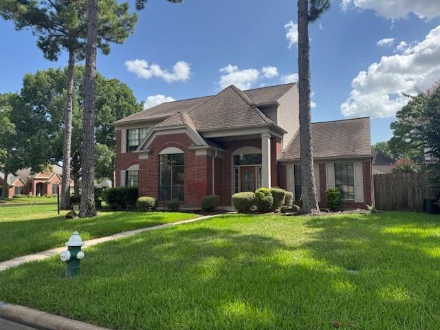 Foto principal - 16903 River Willow Dr