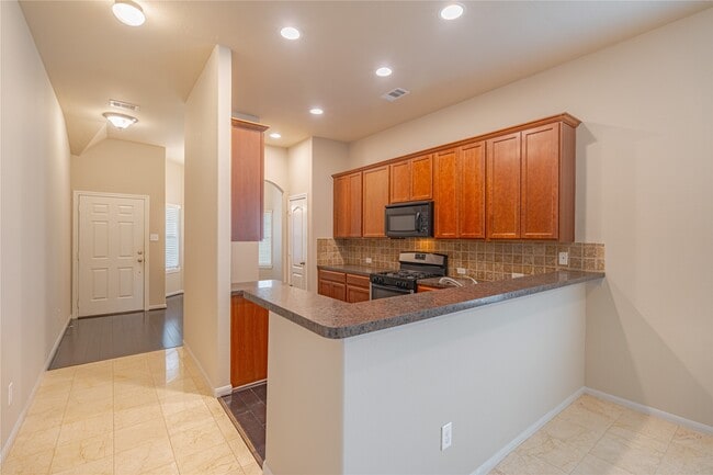 Foto del edificio - 28514 Lockeridge Springs Dr