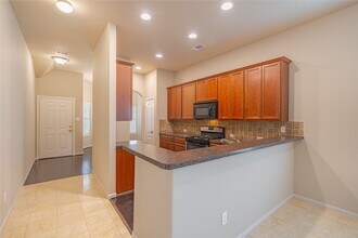 Building Photo - 28514 Lockeridge Springs Dr