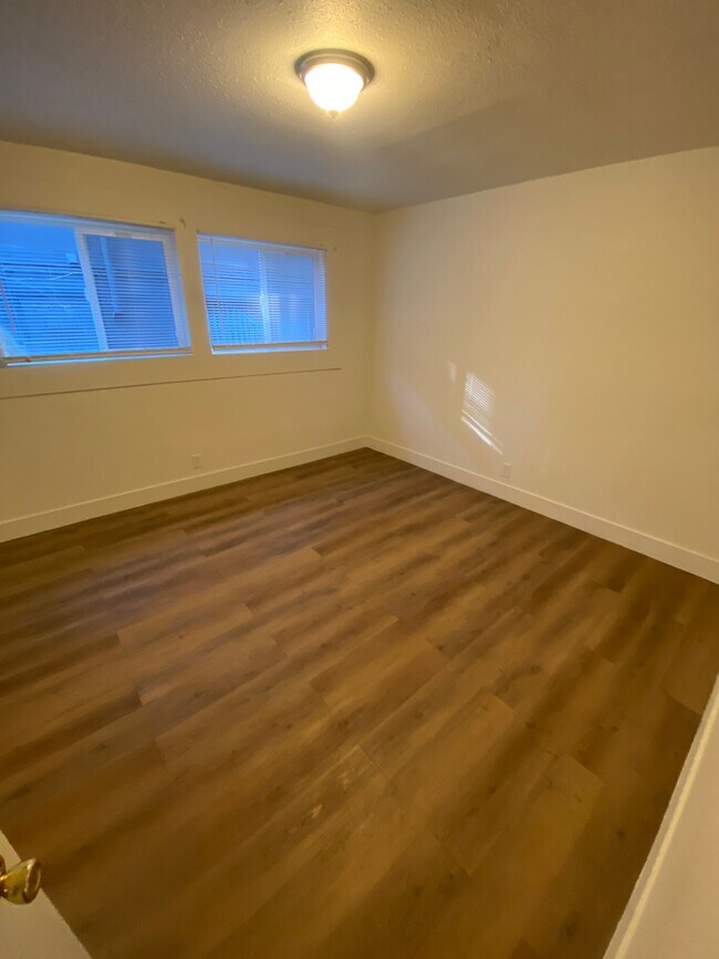 Building Photo - 3673 Spruce Ave