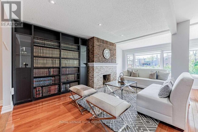 Building Photo - 26 Millcroft Way