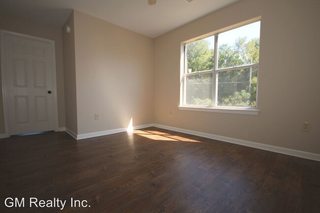 Building Photo - 4410 Grand Pyramid Dr