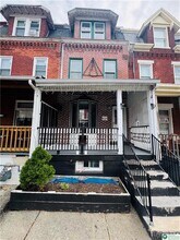 Building Photo - 637 N Penn St Building Photo - 637 N Penn St