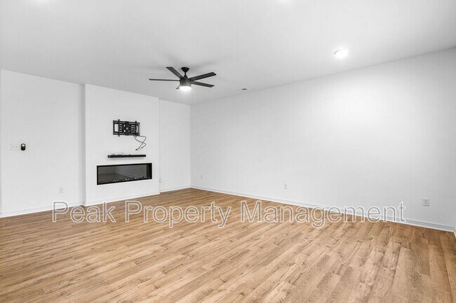 Foto del edificio - 6500 Bolles Landing Ct