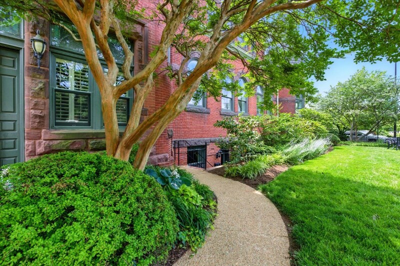 Foto principal - 901 South Carolina Ave SE