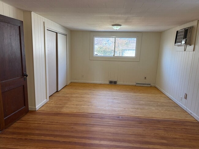 Foto del edificio - 4 Bed / 2 Bath Home for Rent – Canton, Ohio