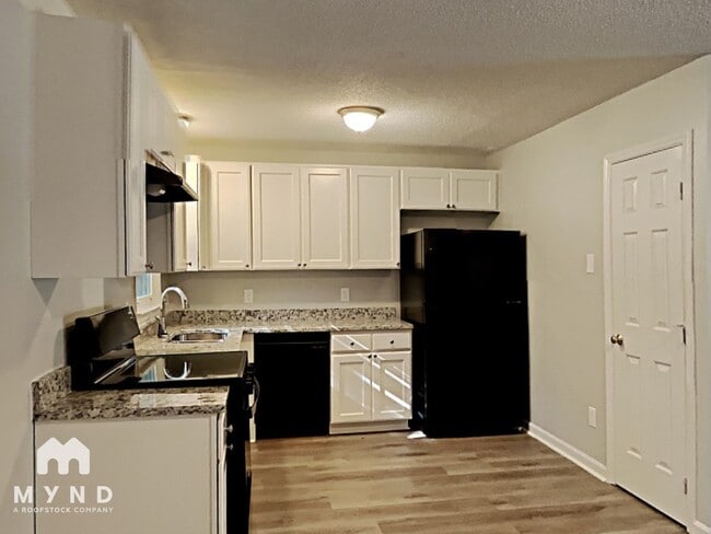 Building Photo - 1316 Amber Acres Ln