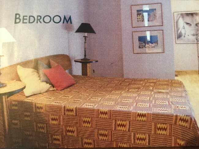Chambre arrière avec dressing - 27 Perkins St