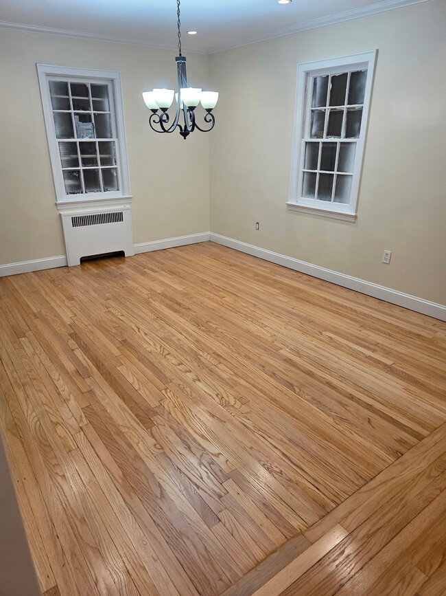 Foto del edificio - 109 Beverly Rd