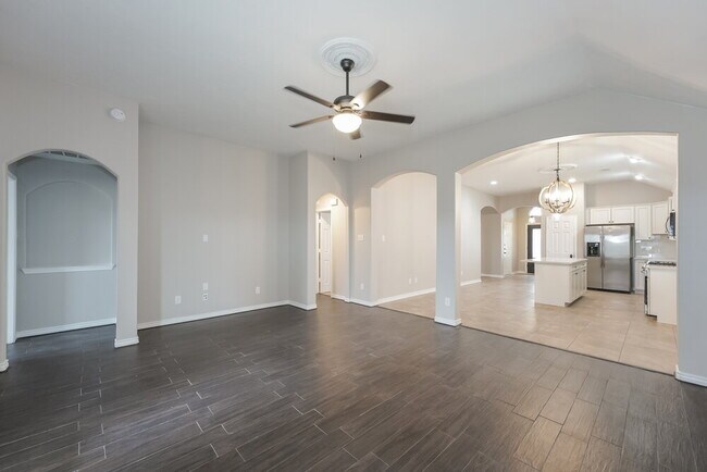 Building Photo - 11331 Elizabeth Brook Dr
