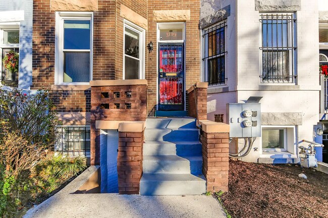 Foto del edificio - 3119 11th St NW