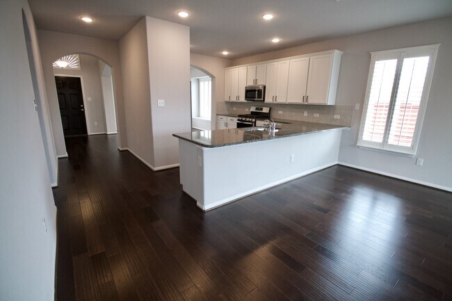 Foto del edificio - 383 Leadtree Loop