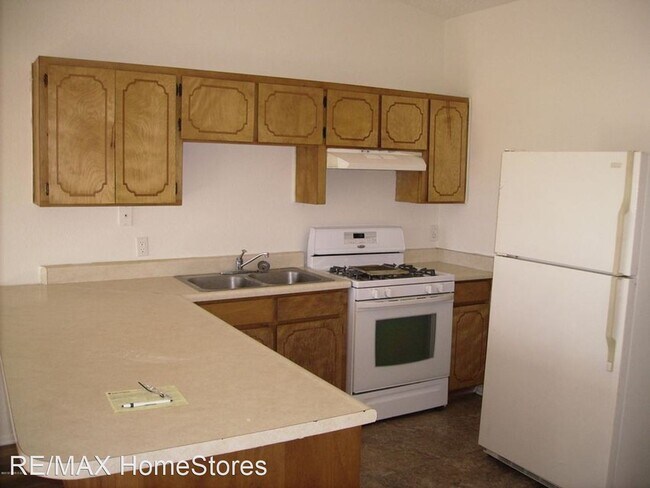 Building Photo - 2 br, 1 bath House - 36 Wolverine
