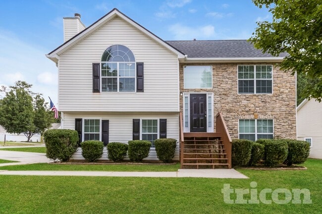 Building Photo - 2620 Thunder Basin Way