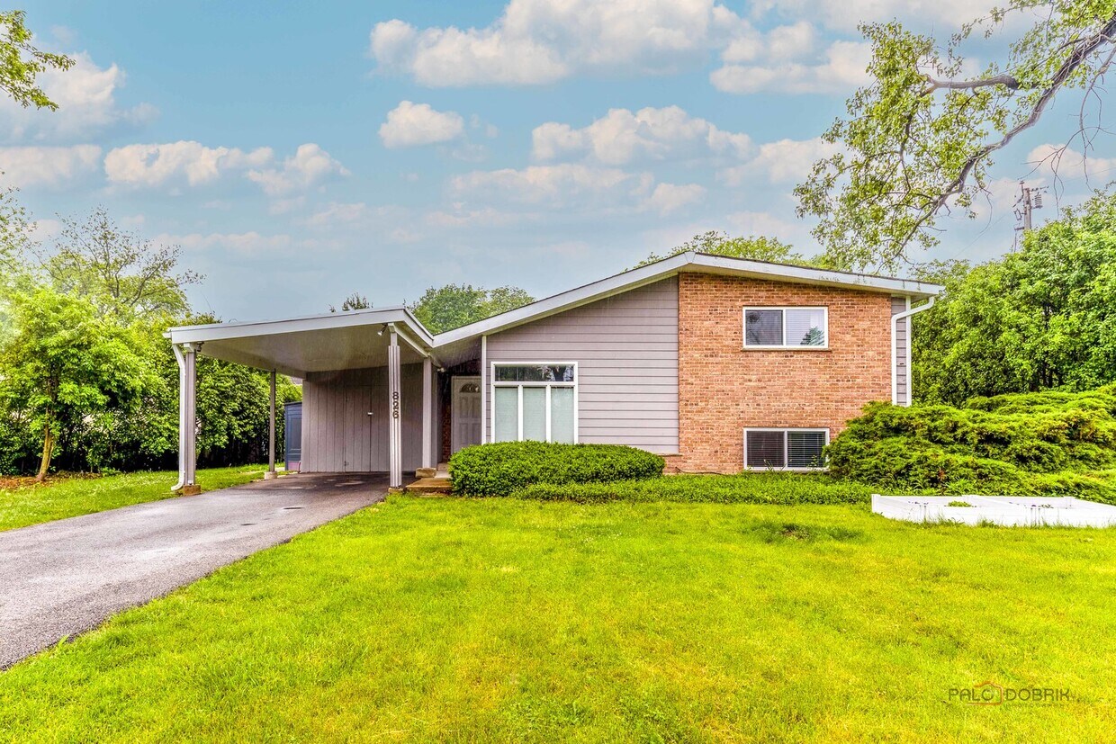Primary Photo - 826 Midway Rd
