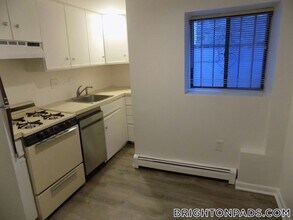 Building Photo - 26 Commonwealth Terrace
