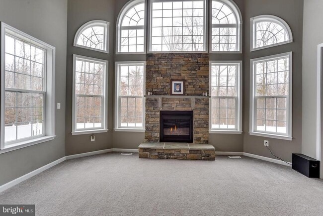 Foto del edificio - 12808 Steam Mill Farm Dr