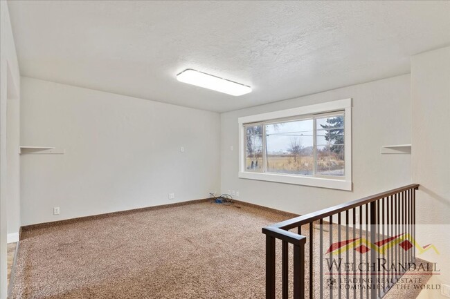 Building Photo - Spacious Single-Family Home in Ogden