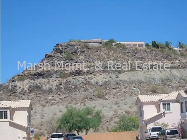 Foto del edificio - 1325 E Cathedral Rock Dr