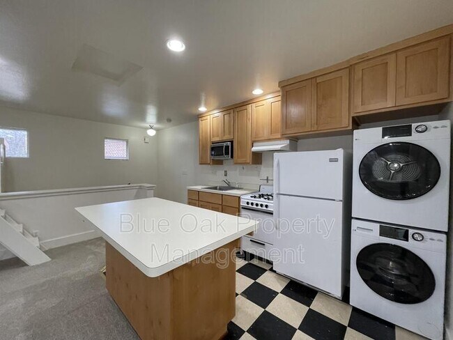 Foto del edificio - 568 E 4th St