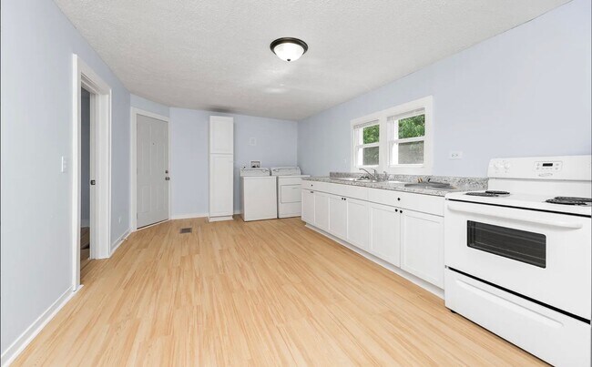 Foto del edificio - 1044 Muskegon Ave NW