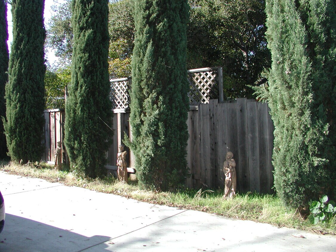Photo - 2295 Homestead Rd (Los Altos, CA)
