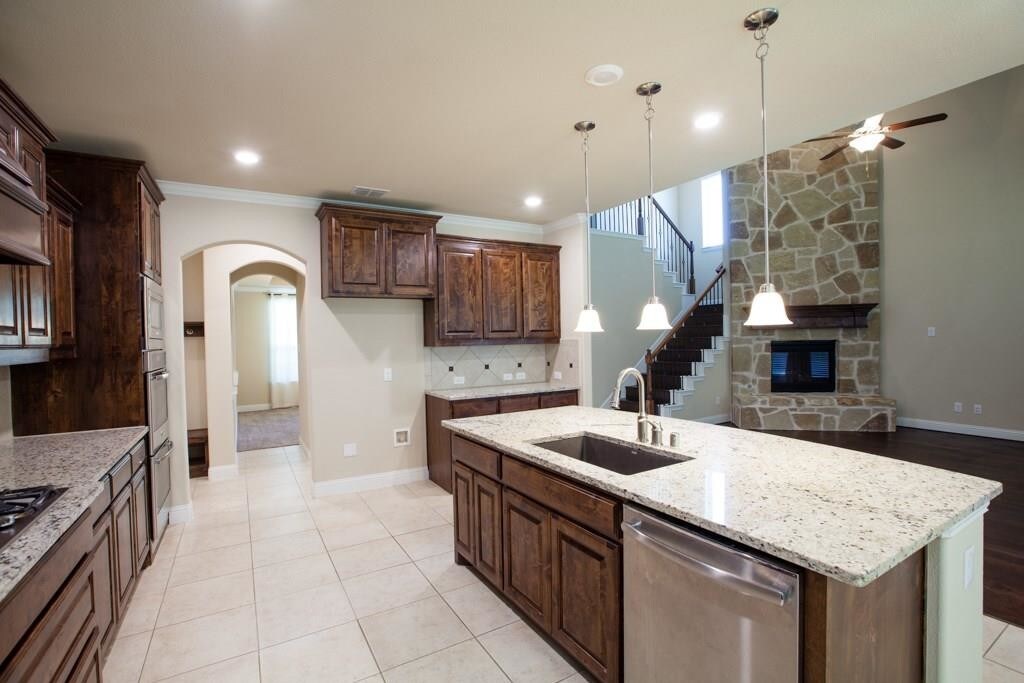 Primary Photo - 1430 Via Toscana Ln