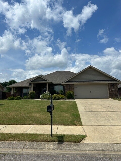 Primary Photo - 126 Hillcrest Dr
