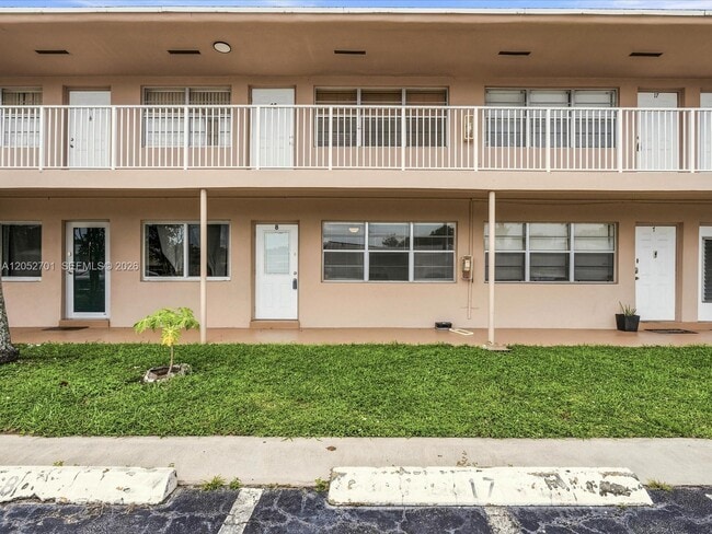 Foto del edificio - 230 SW 11th Ave