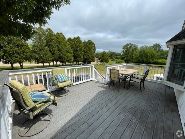 161 Shore Rd