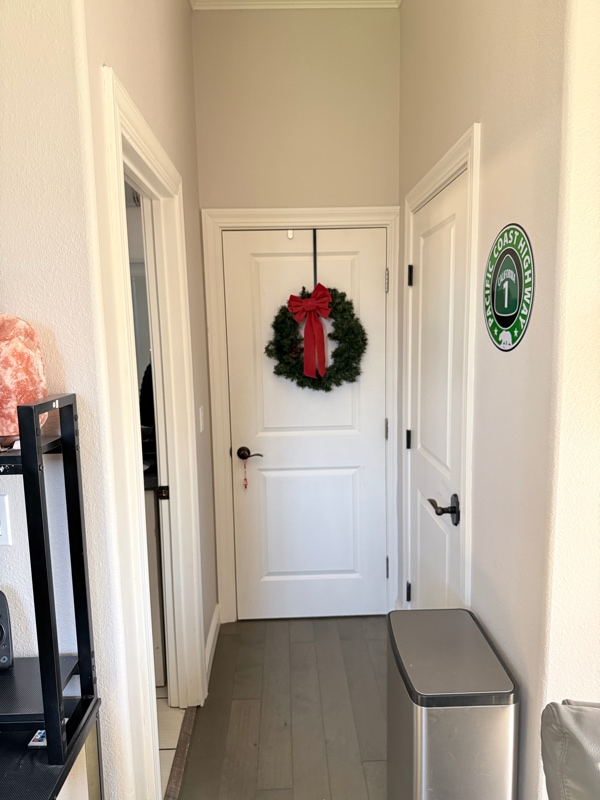 Building Photo - 54 Villa St