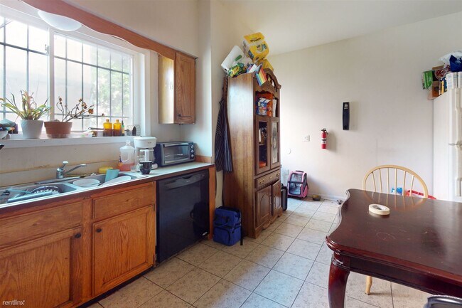 Building Photo - 4 br, 2 bath House - 1507 N BOUVIER ST