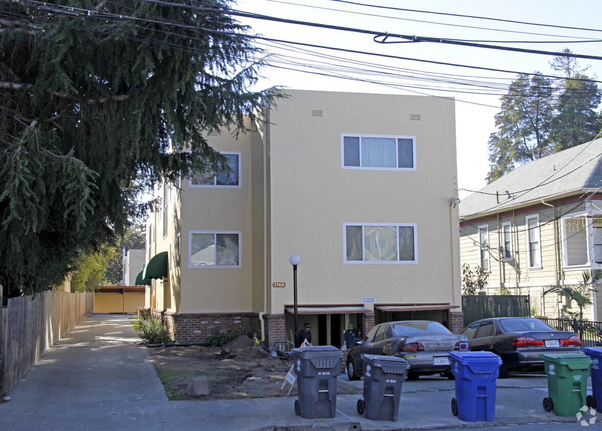 Foto principal - 2160 Lincoln Ave