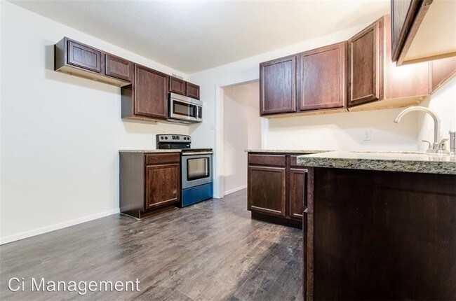 Foto del edificio - 5114 Columbia Ave