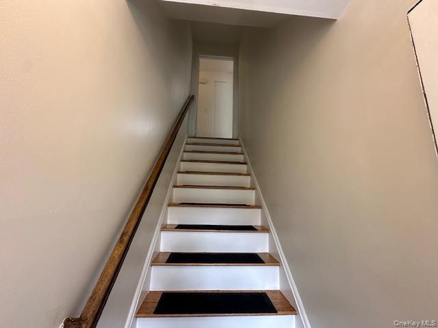 Foto del edificio - 6 Finch Pl