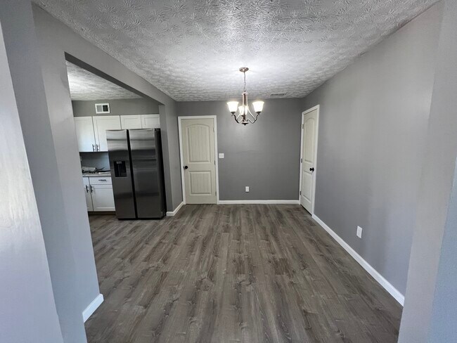Foto del edificio - 1497 Catalpa Dr