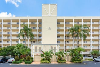 Building Photo - 7290 Kinghurst Dr