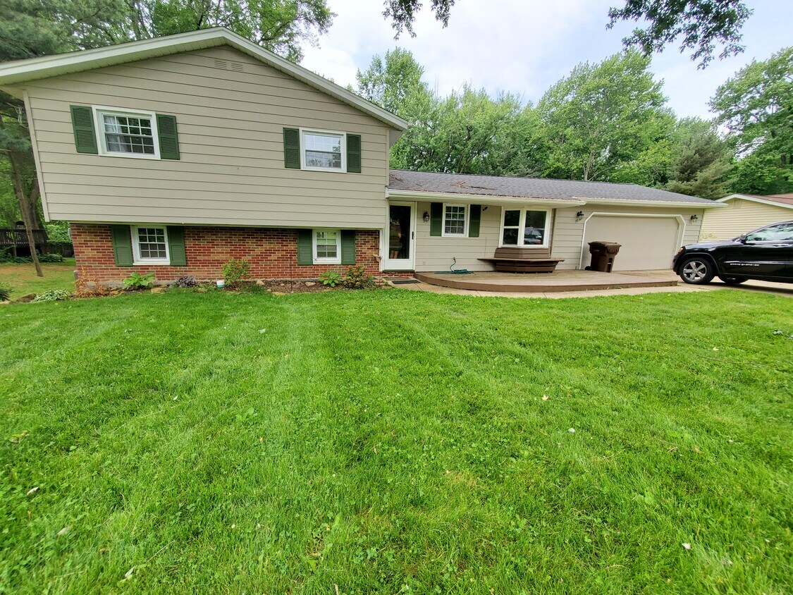 Foto principal - 3032 Bancroft Rd