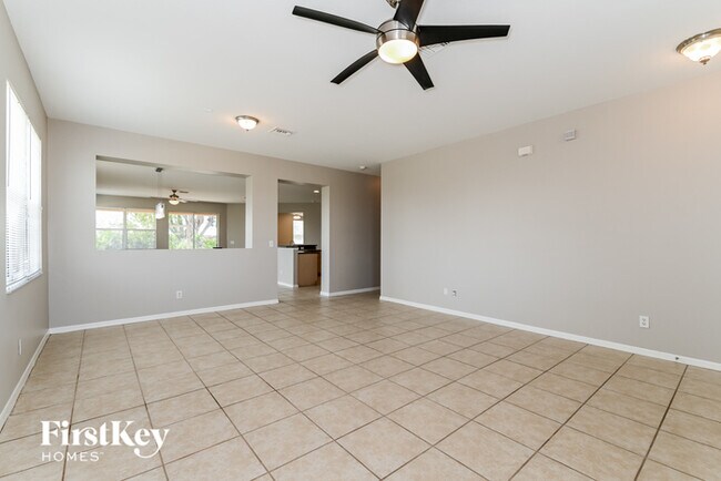 Foto del edificio - 1325 NW 20th Ct