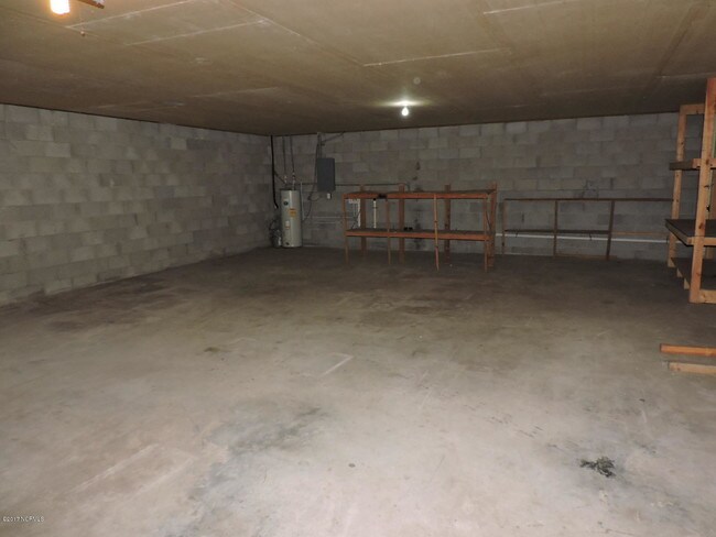 Foto del edificio - 7123 Canal Dr
