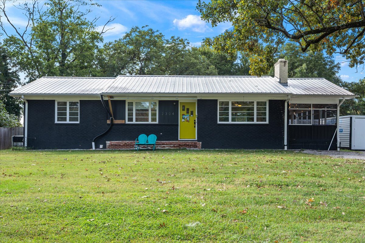 Primary Photo - 2304 Milburnie Rd