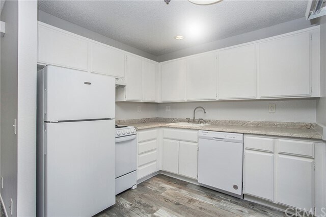 Foto del edificio - 301 N Ford Ave