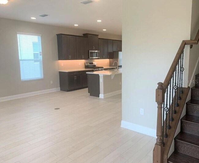 Building Photo - 13075 Spring Grove Way
