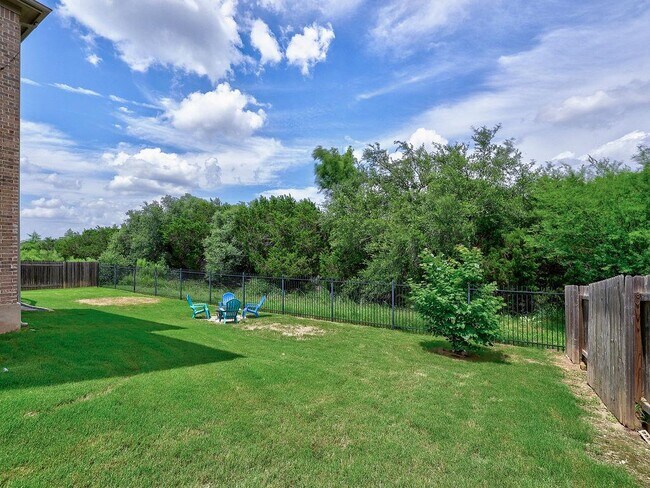 Building Photo - 5117 Texas Bluebell Dr