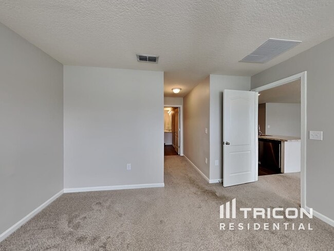 Building Photo - 2247 Pebble Point Drive Green Cove Springs FL