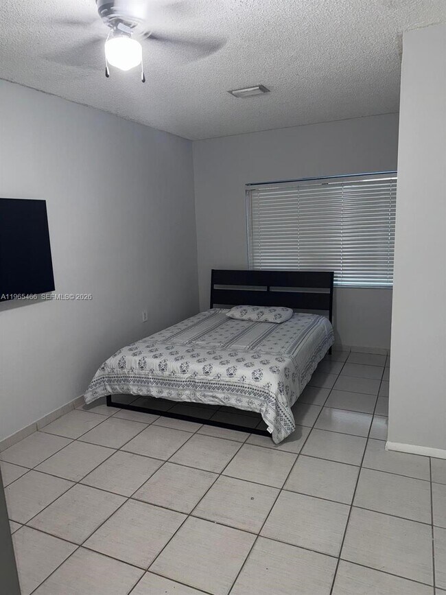 Foto del edificio - 13142 SW 5th St