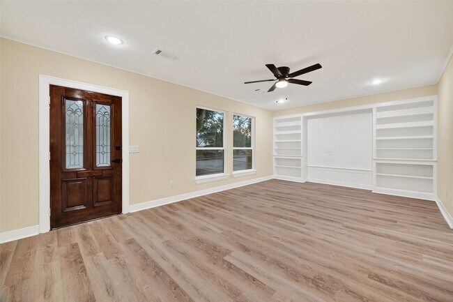 Foto del edificio - 2725 Avenue F