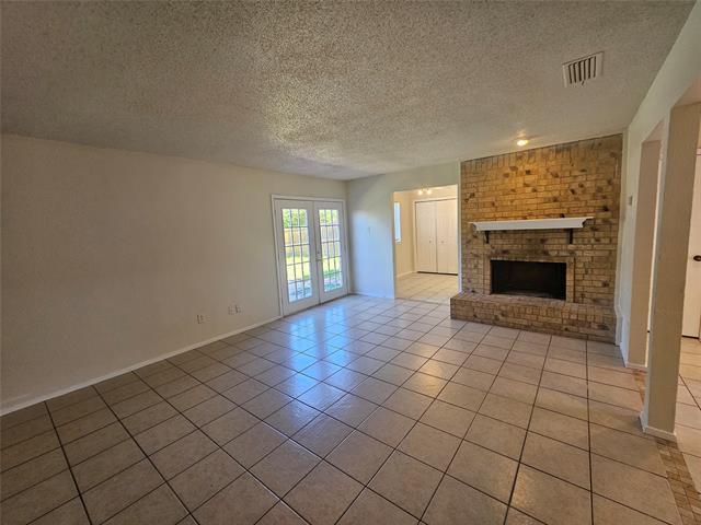 Building Photo - 2625 Winterlake Dr