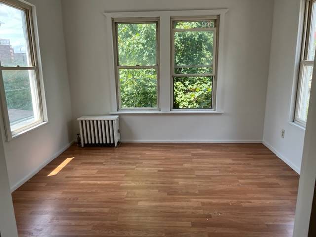 Foto principal - 27 Alton Pl